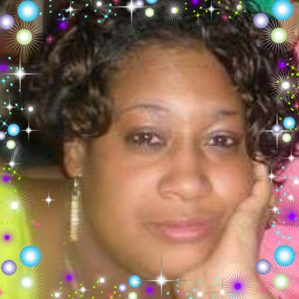 Meet your Posher, Cassandra